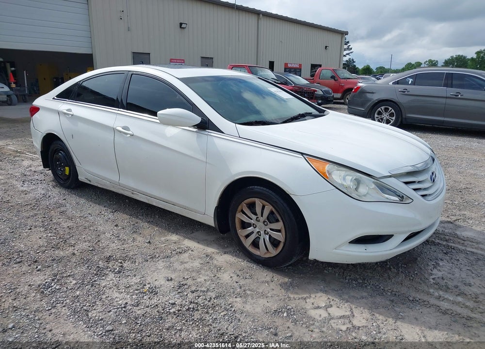 2013 HYUNDAI SONATA GLS VIN: 5NPEB4AC0DH526864