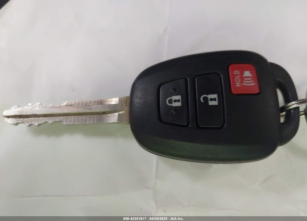 2022 TOYOTA COROLLA CROSS VIN: 7MUAAABGXNV023331