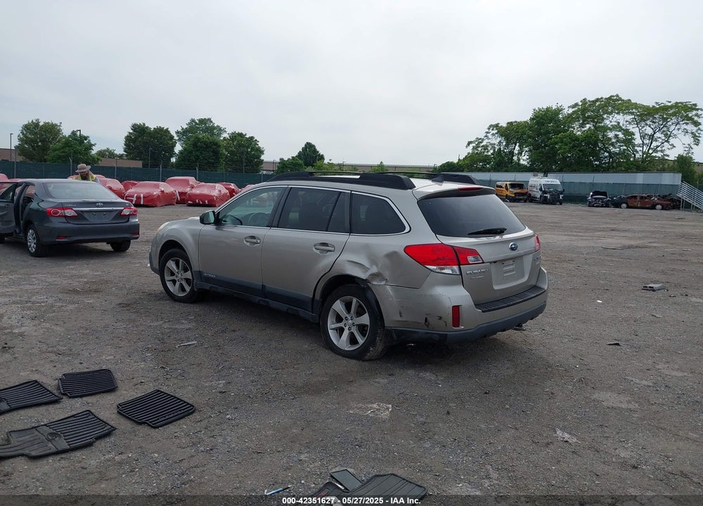 2014 SUBARU OUTBACK VIN: 4S4BRBLC0E3241011