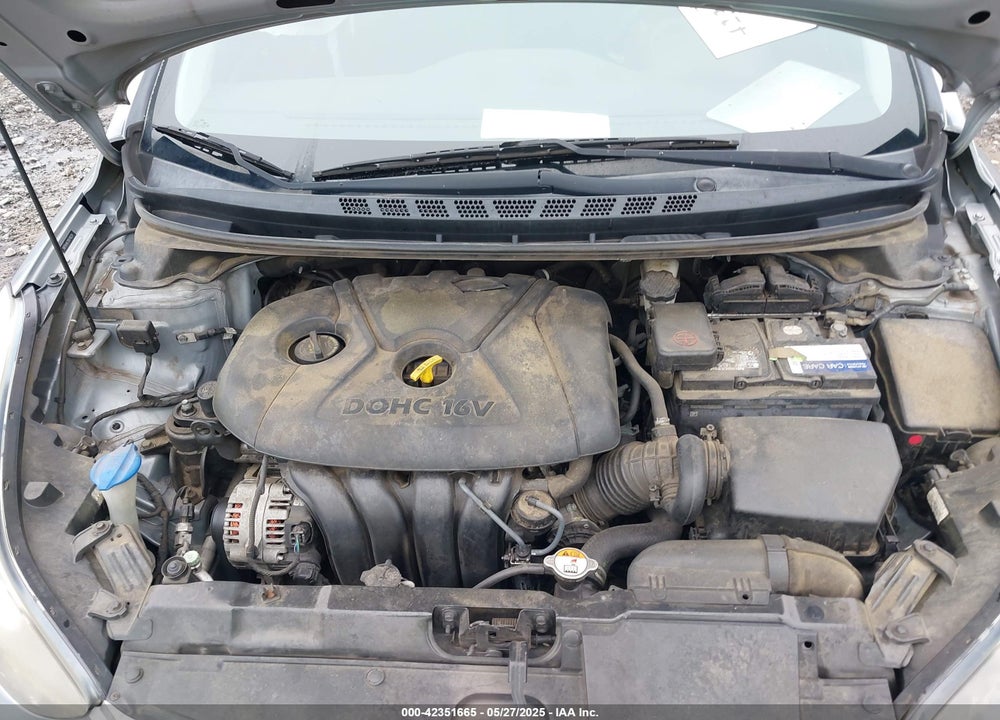 2016 HYUNDAI ELANTRA VIN: 5NPDH4AE7GH740234
