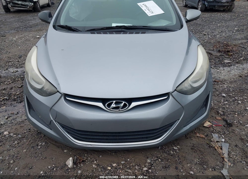 2016 HYUNDAI ELANTRA VIN: 5NPDH4AE7GH740234