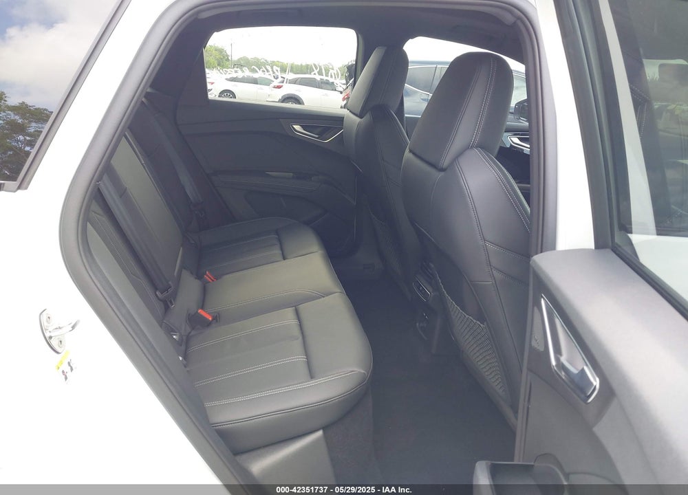 2024 AUDI Q4 E-TRON VIN: WA14UBFZ0RP085282