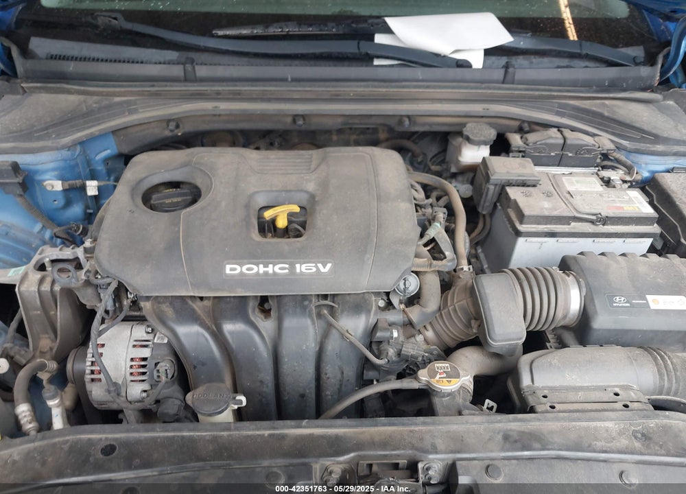 2017 HYUNDAI ELANTRA VIN: 5NPD84LFXHH196254