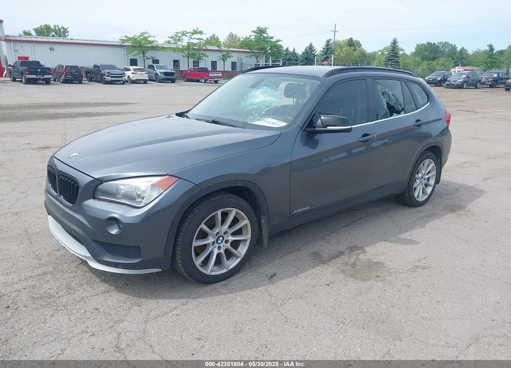 2015 BMW X1 VIN: WBAVL1C57FVY26654