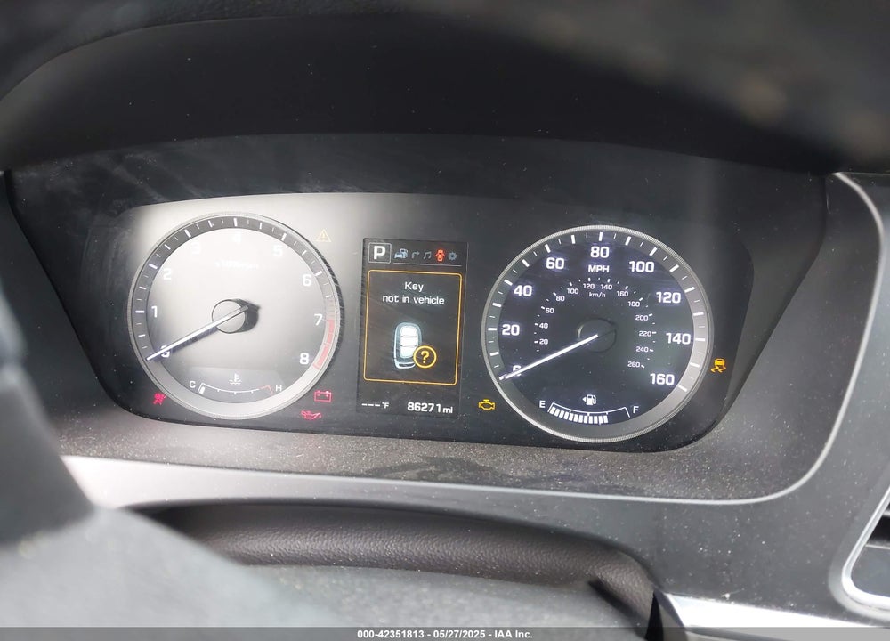 2015 HYUNDAI SONATA VIN: 5NPE34AF3FH047610