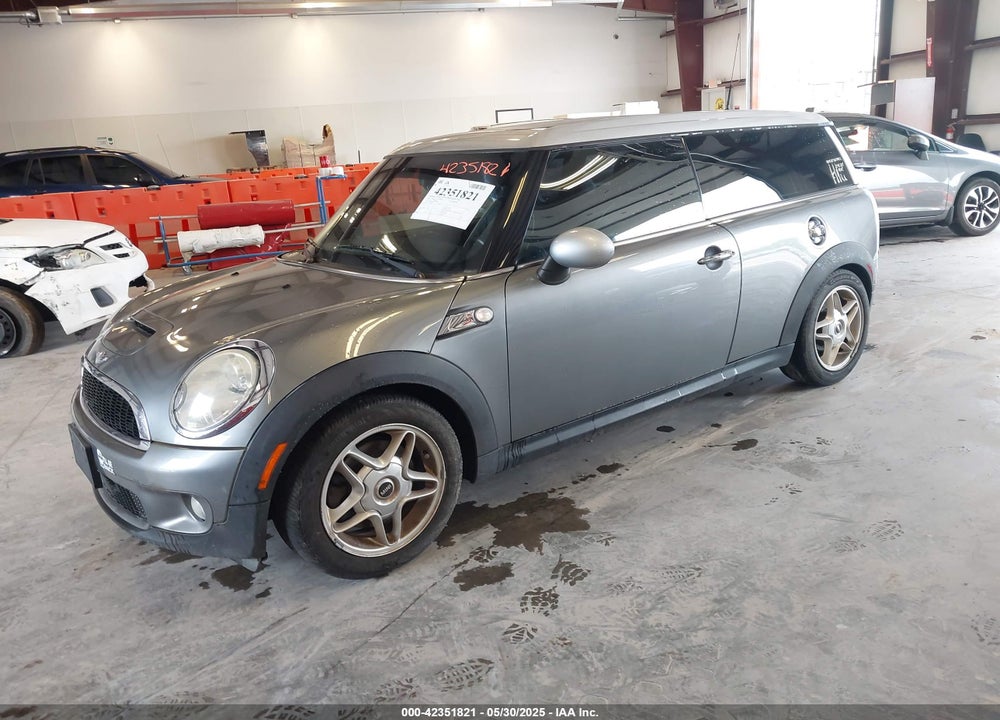 2008 MINI COOPER CLUBMAN  S CLUBMAN VIN: WMWMM33518TP87563