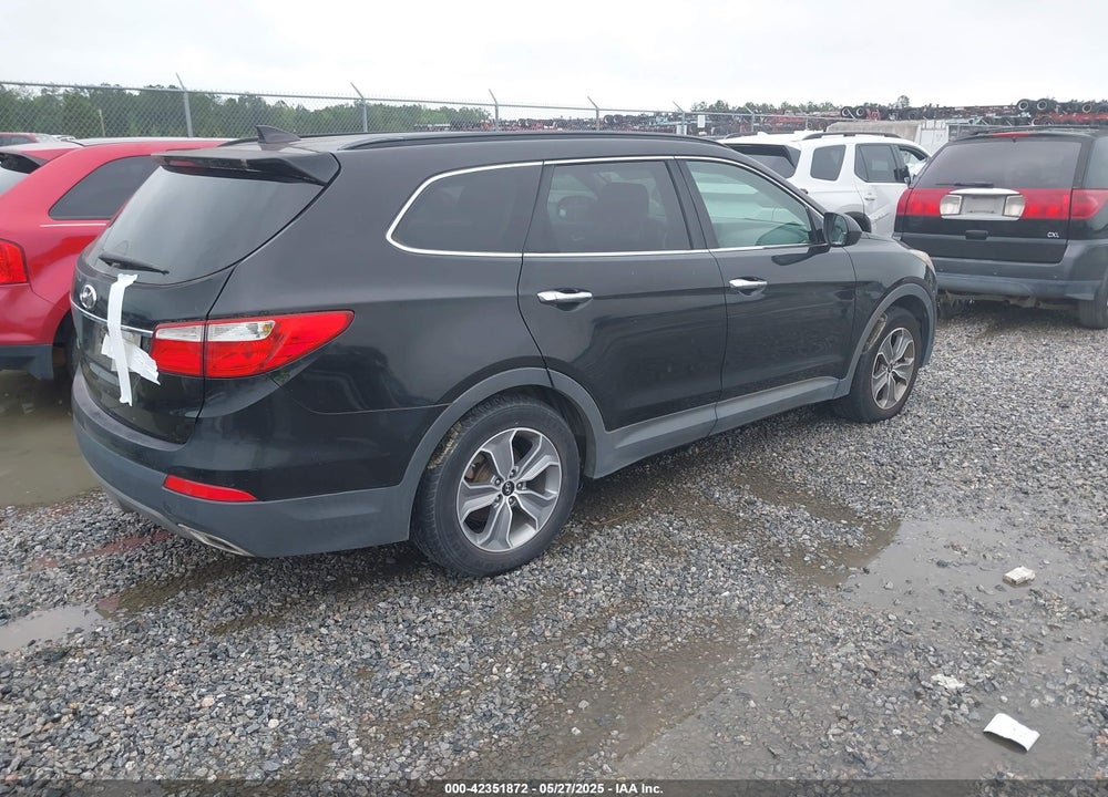 2013 HYUNDAI SANTA FE VIN: KM8SM4HF0DU029330