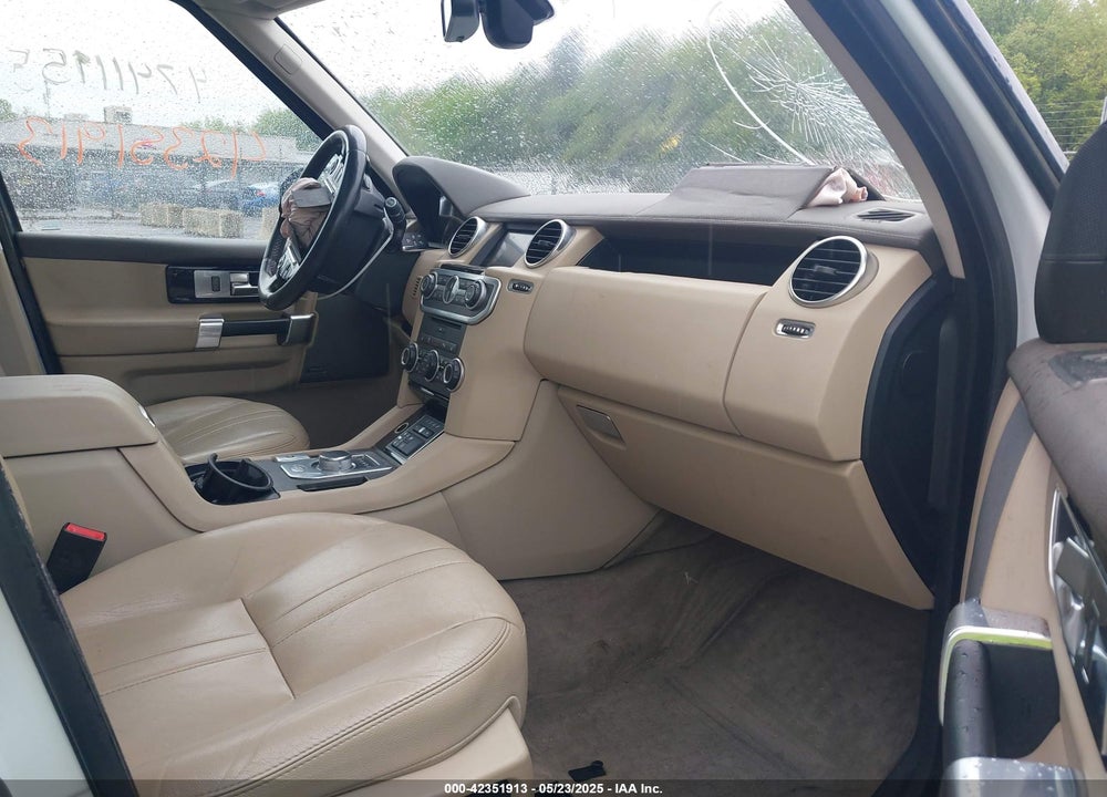 2016 LAND ROVER LR4 VIN: SALAG2V65GA827367
