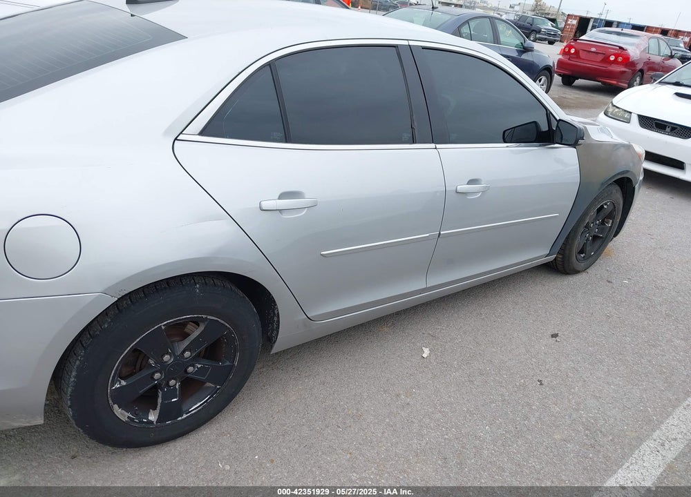 2015 CHEVROLET MALIBU LS VIN: 1G11B5SL3FF272205