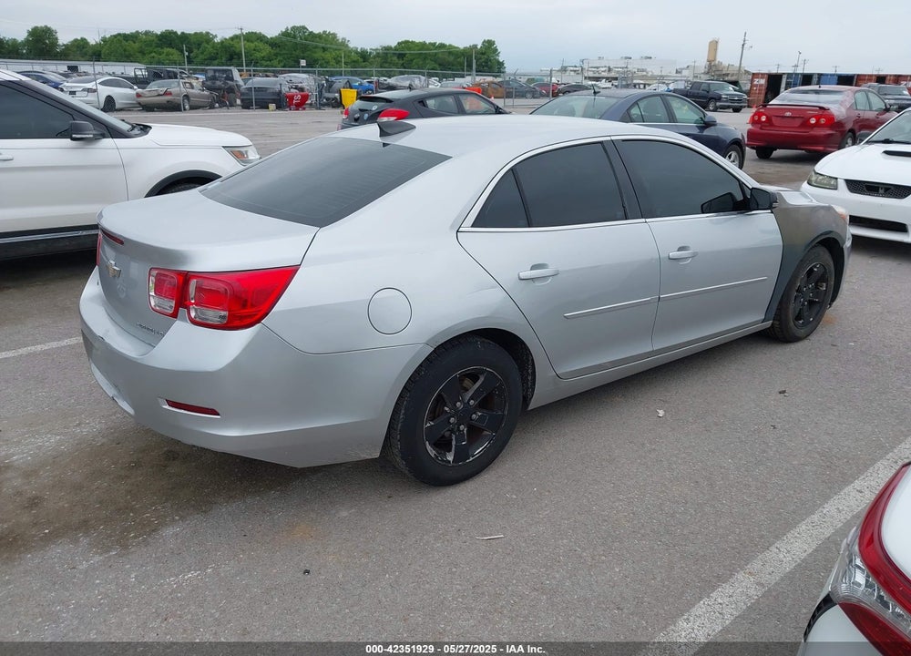 2015 CHEVROLET MALIBU LS VIN: 1G11B5SL3FF272205