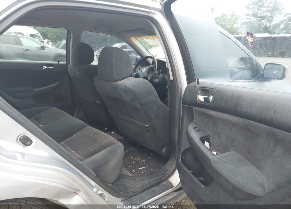 2003 HONDA ACCORD 2.4 LX VIN: 1HGCM56323A049698