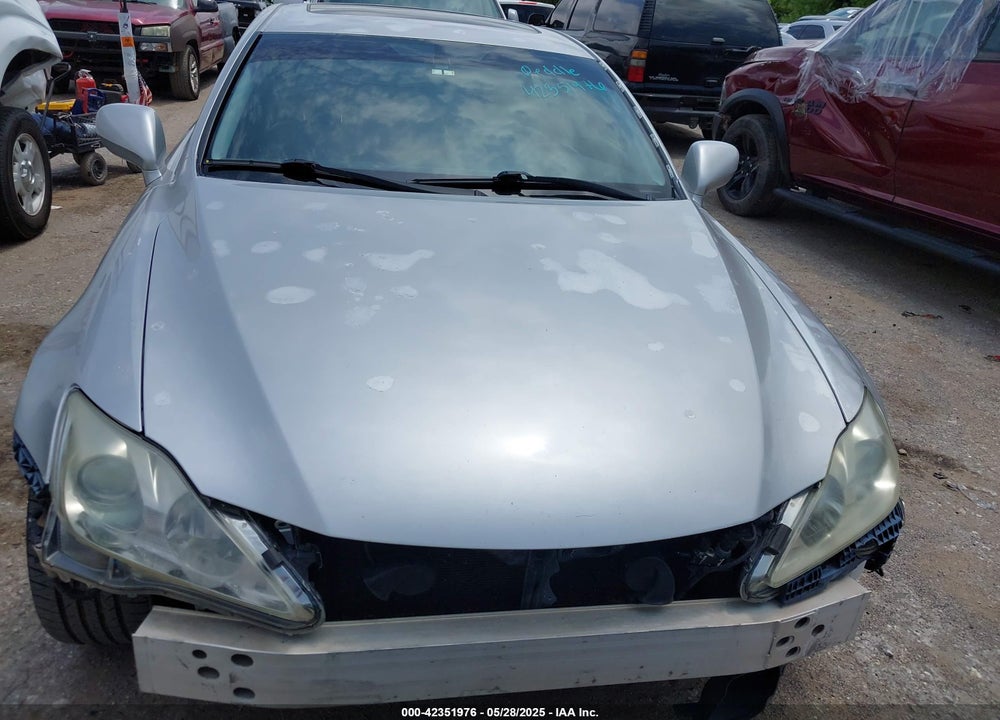 2008 LEXUS IS 250 VIN: JTHBK262585065267