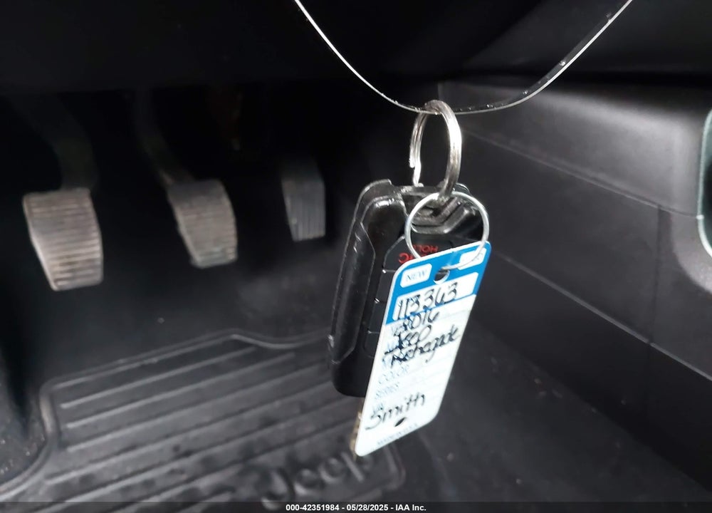 2016 JEEP RENEGADE VIN: ZACCJBAW0GPC63781