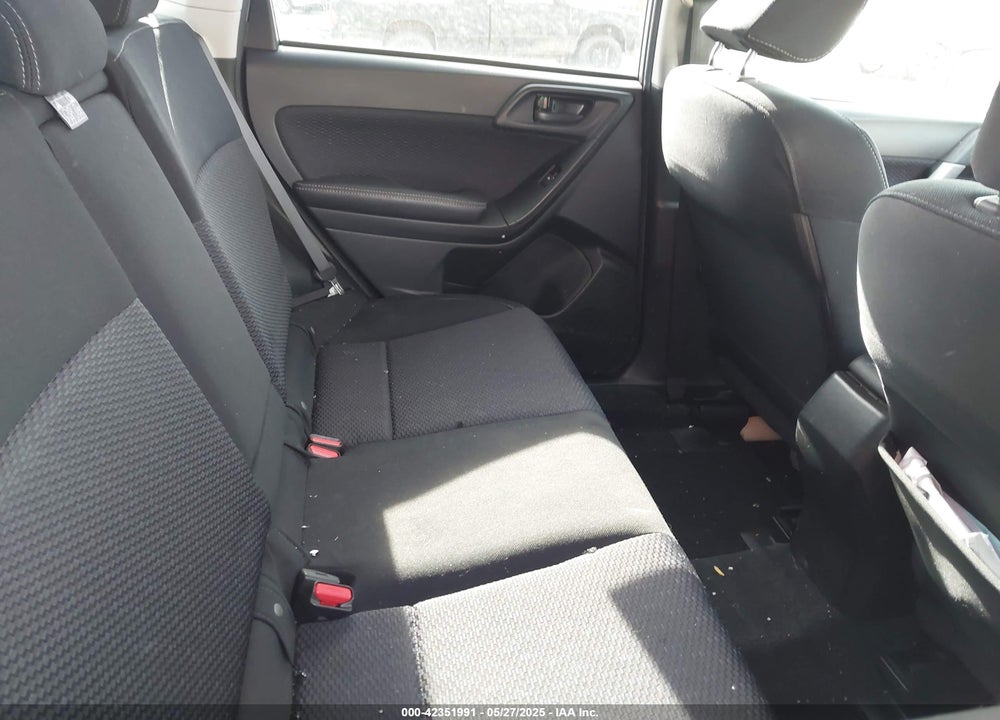 2018 SUBARU FORESTER VIN: JF2SJAEC3JH508675
