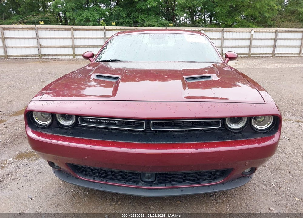 2018 DODGE CHALLENGER SXT PLUS VIN: 2C3CDZAG4JH258685