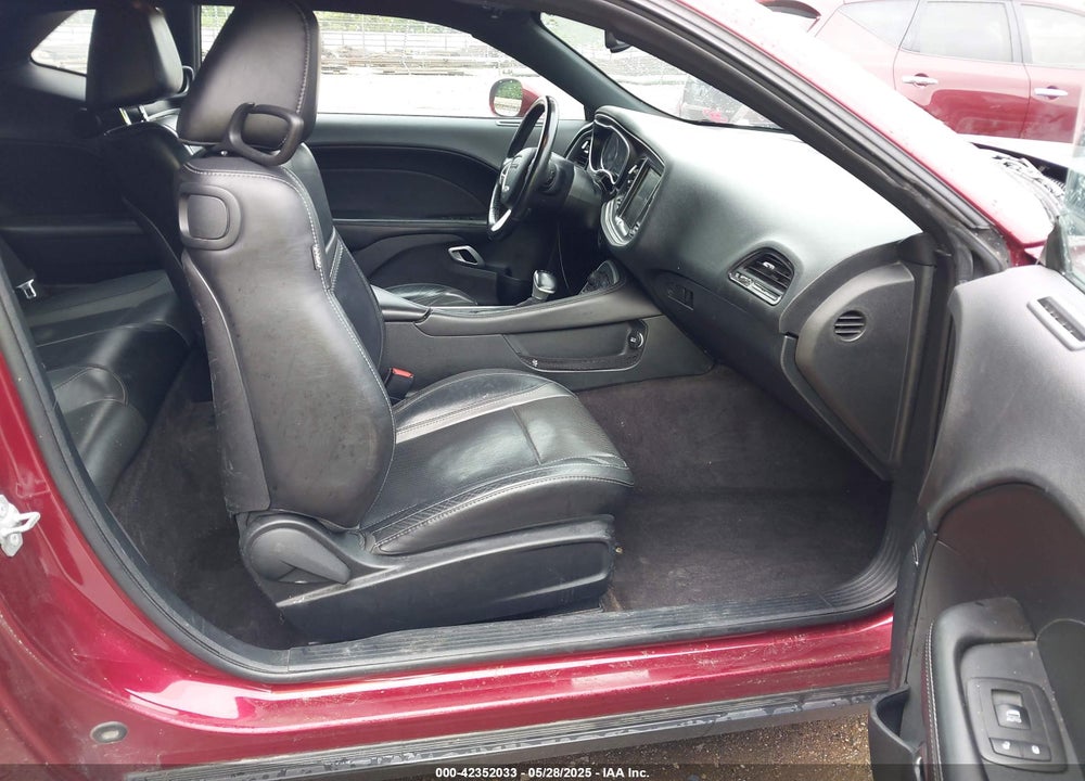 2018 DODGE CHALLENGER SXT PLUS VIN: 2C3CDZAG4JH258685