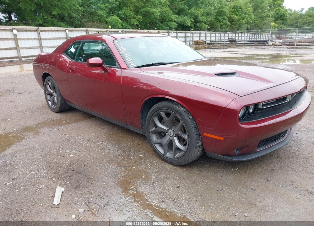 2018 DODGE CHALLENGER SXT PLUS VIN: 2C3CDZAG4JH258685