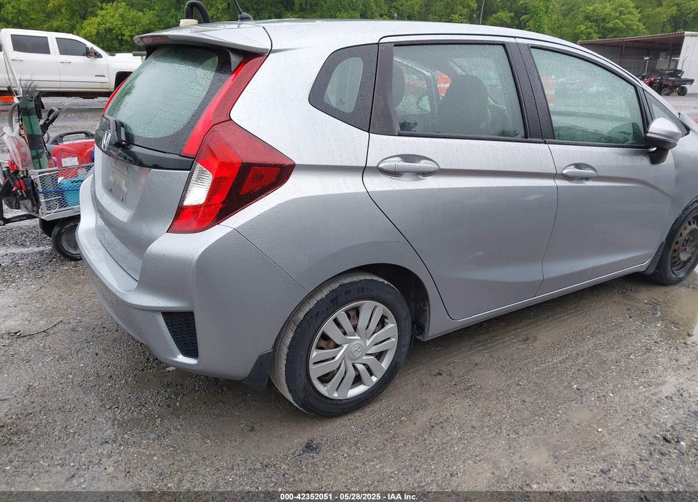 2017 HONDA FIT LX VIN: 3HGGK5H5XHM713486