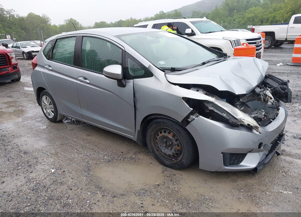 2017 HONDA FIT LX VIN: 3HGGK5H5XHM713486