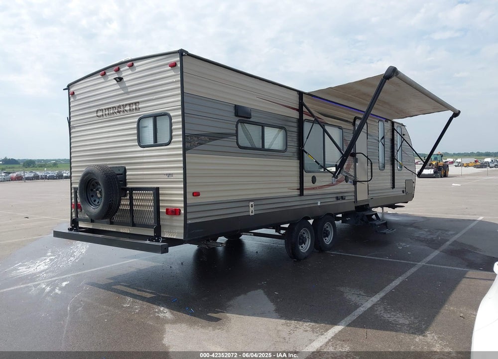 2017 FOREST RIVER CHEROKEE 274RK VIN: 4X4TCKC20HX125283