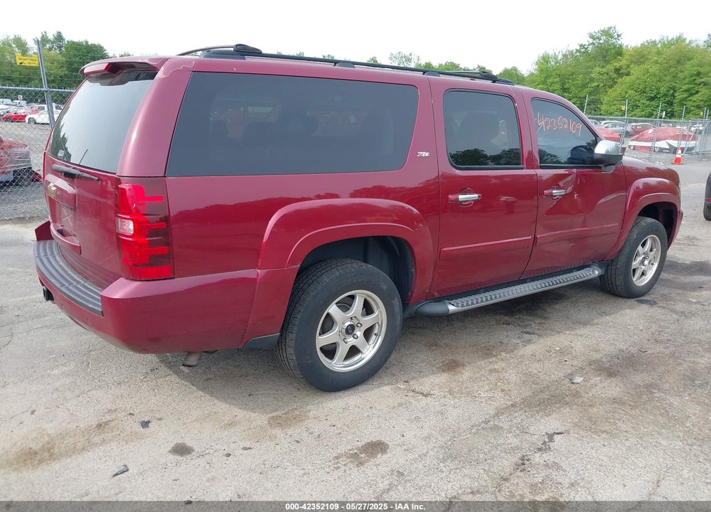 2007 CHEVROLET SUBURBAN 1500 VIN: 3GNFK16317G271819