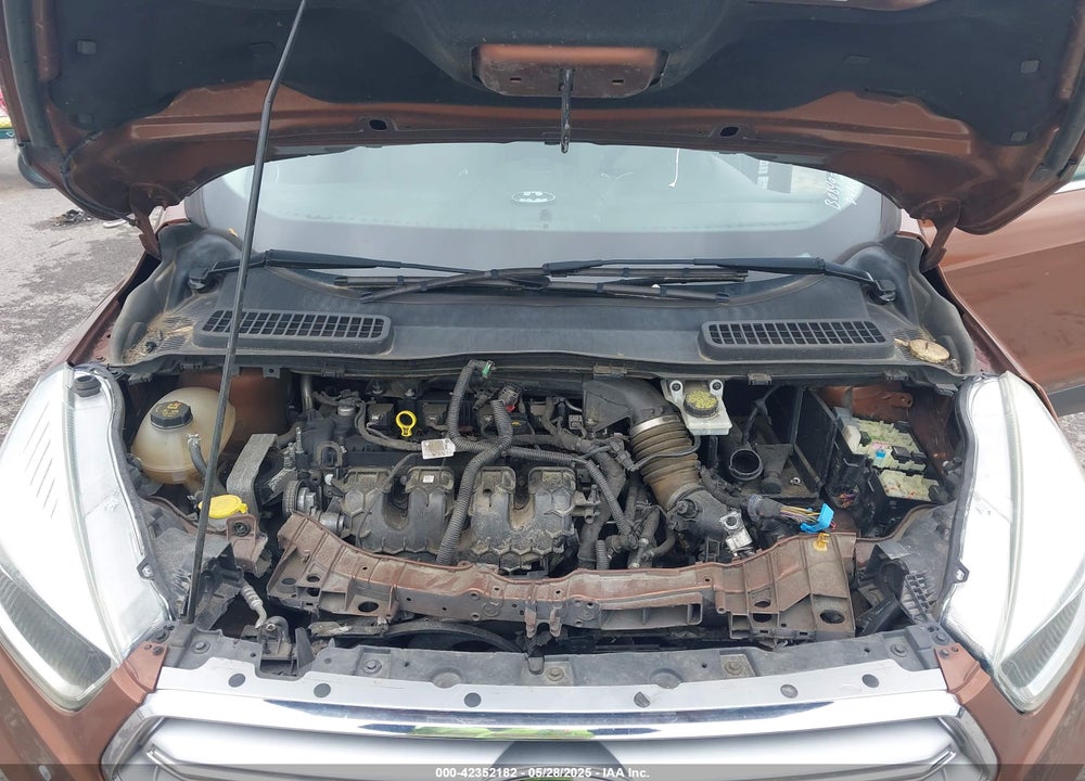 2017 FORD ESCAPE VIN: 1FMCU9G93HUB08493