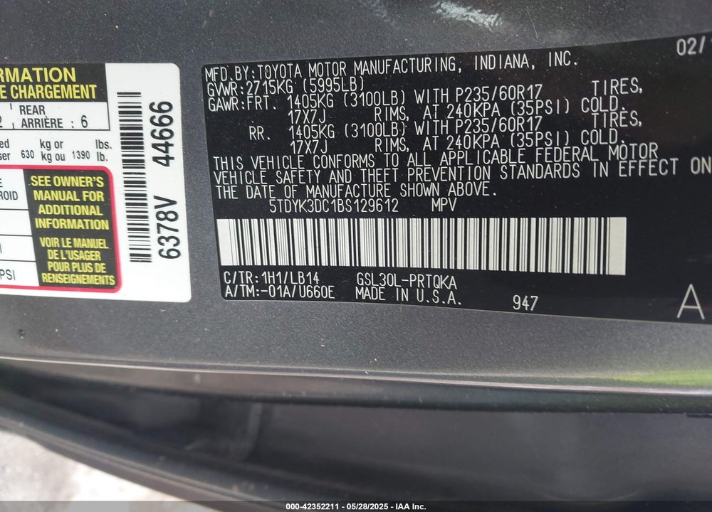 2011 TOYOTA SIENNA VIN: 5TDYK3DC1BS129612