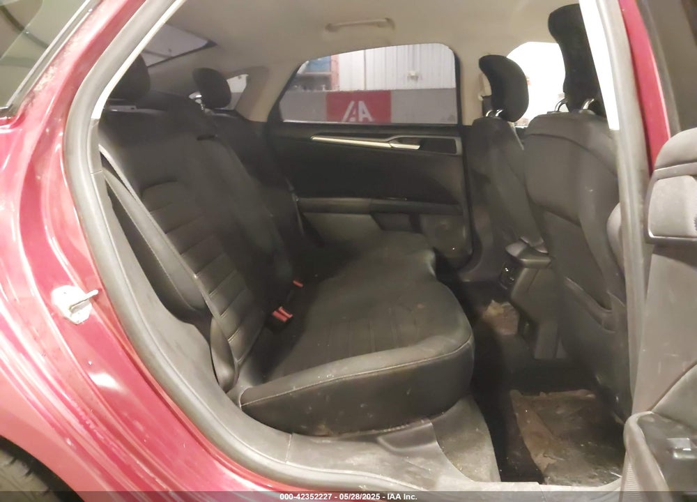 2014 FORD FUSION VIN: 3FA6P0H77ER221583