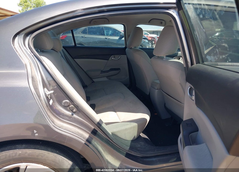 2013 HONDA CIVIC VIN: 2HGFB2F5XDH559433