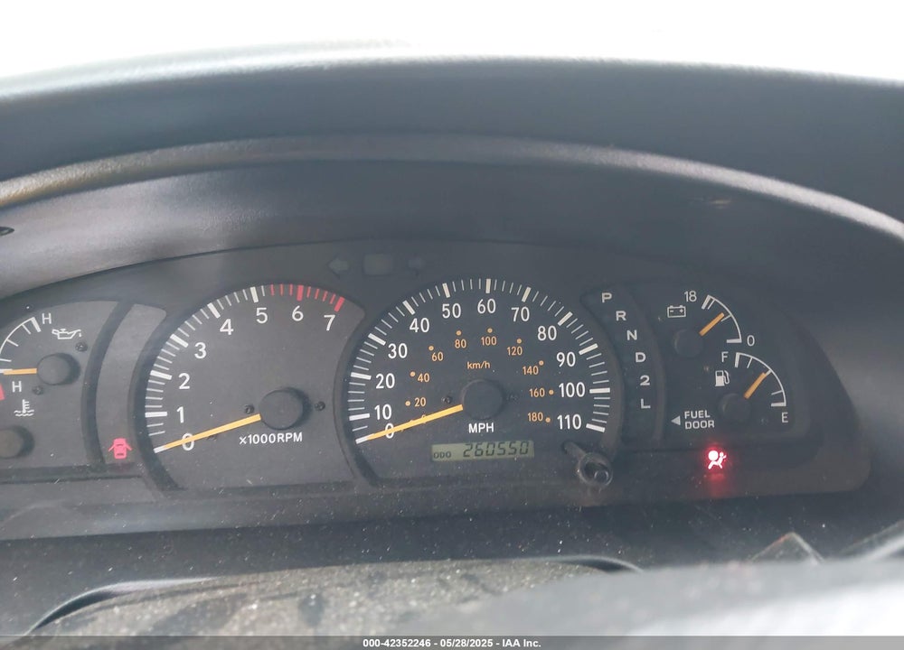 2004 TOYOTA TUNDRA SR5 V8 VIN: 5TBRT34114S455616