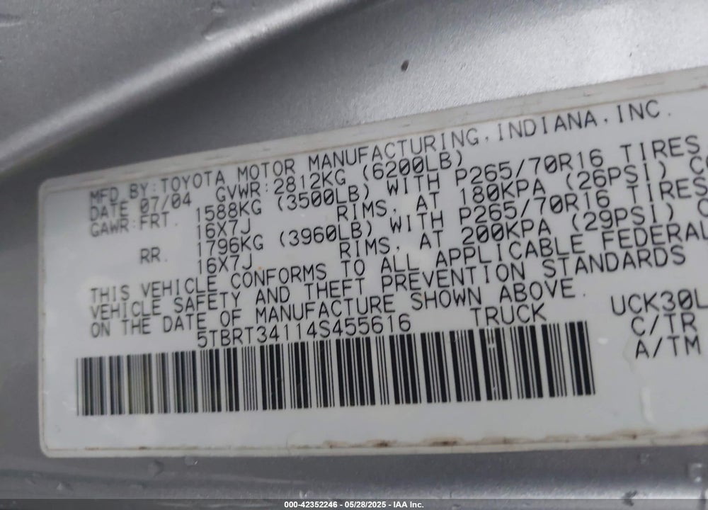 2004 TOYOTA TUNDRA SR5 V8 VIN: 5TBRT34114S455616