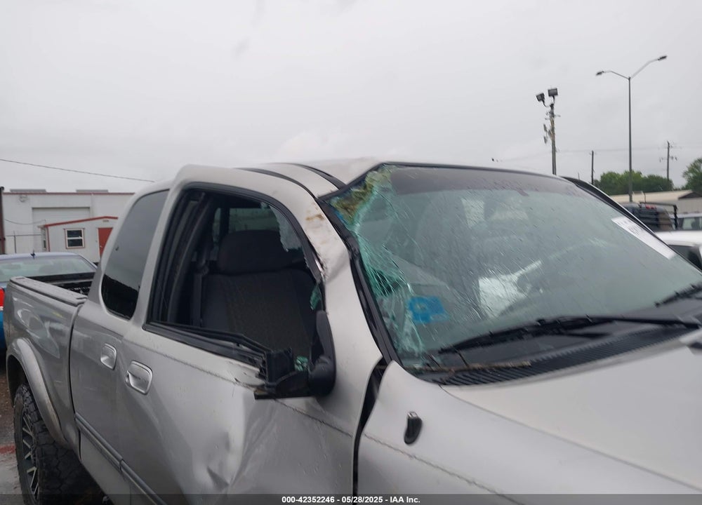 2004 TOYOTA TUNDRA SR5 V8 VIN: 5TBRT34114S455616