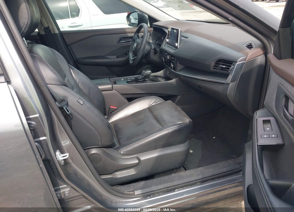2021 NISSAN ROGUE VIN: 5N1AT3AAXMC700452