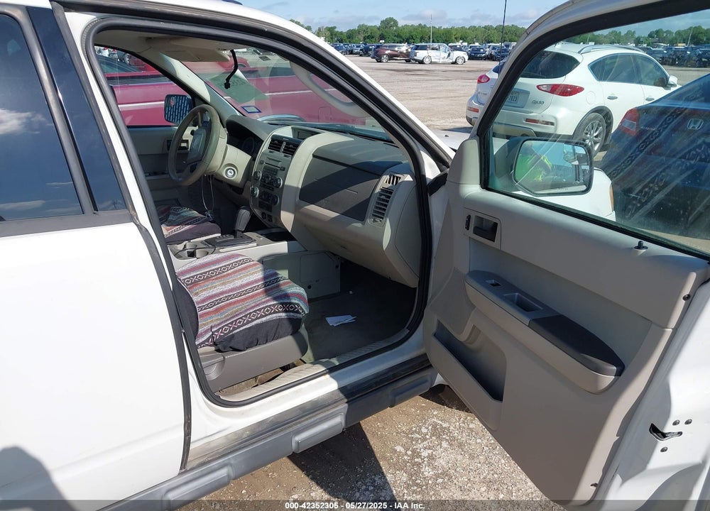 2010 FORD ESCAPE XLT VIN: 1FMCU0DG5AKB79470