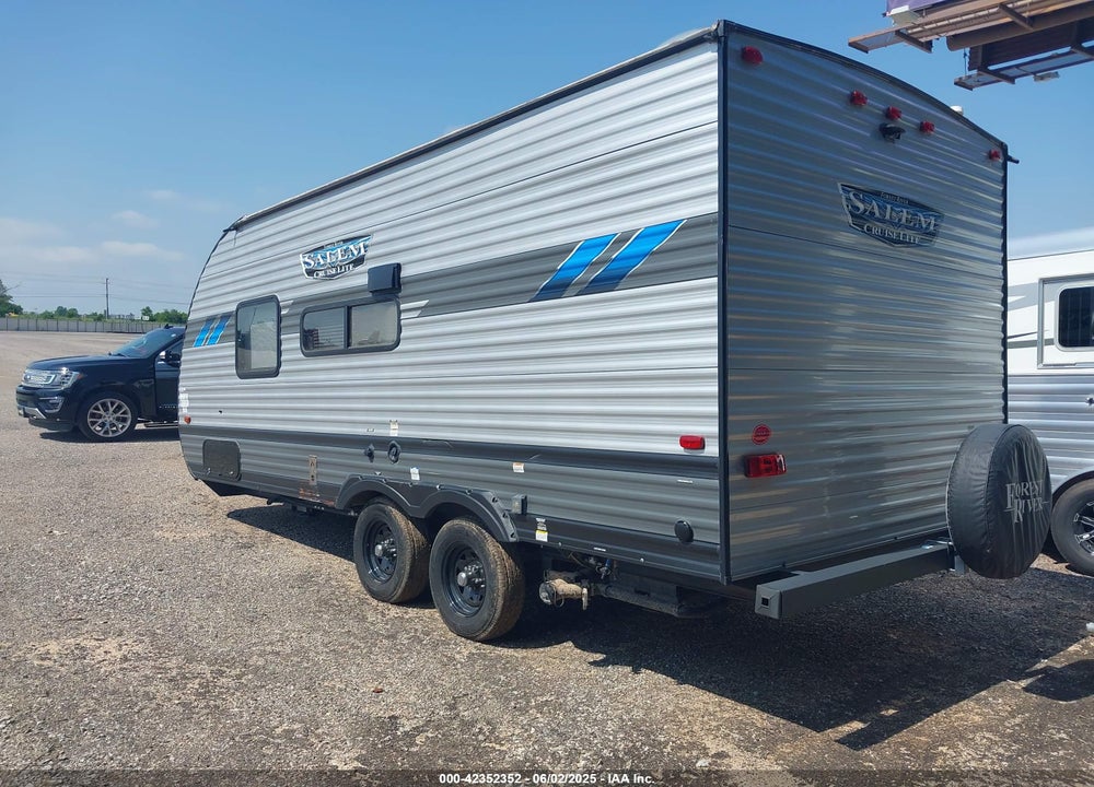 2022 FOREST RIVER SALEM VIN: 4X4TSM72XN7428947