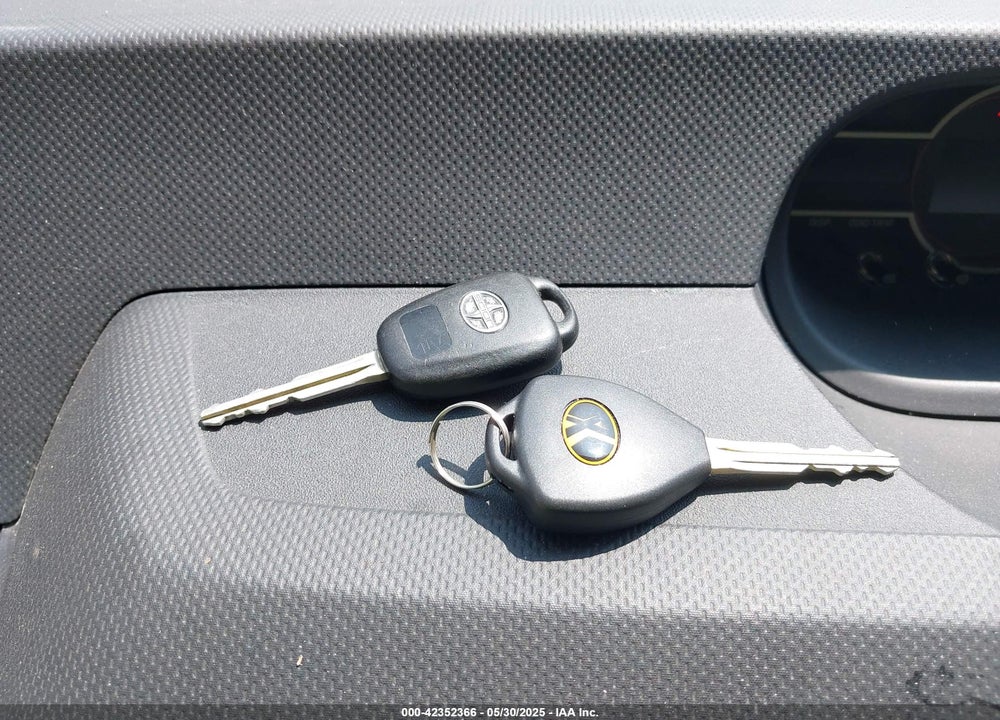 2014 SCION XB VIN: JTLZE4FE2EJ065165