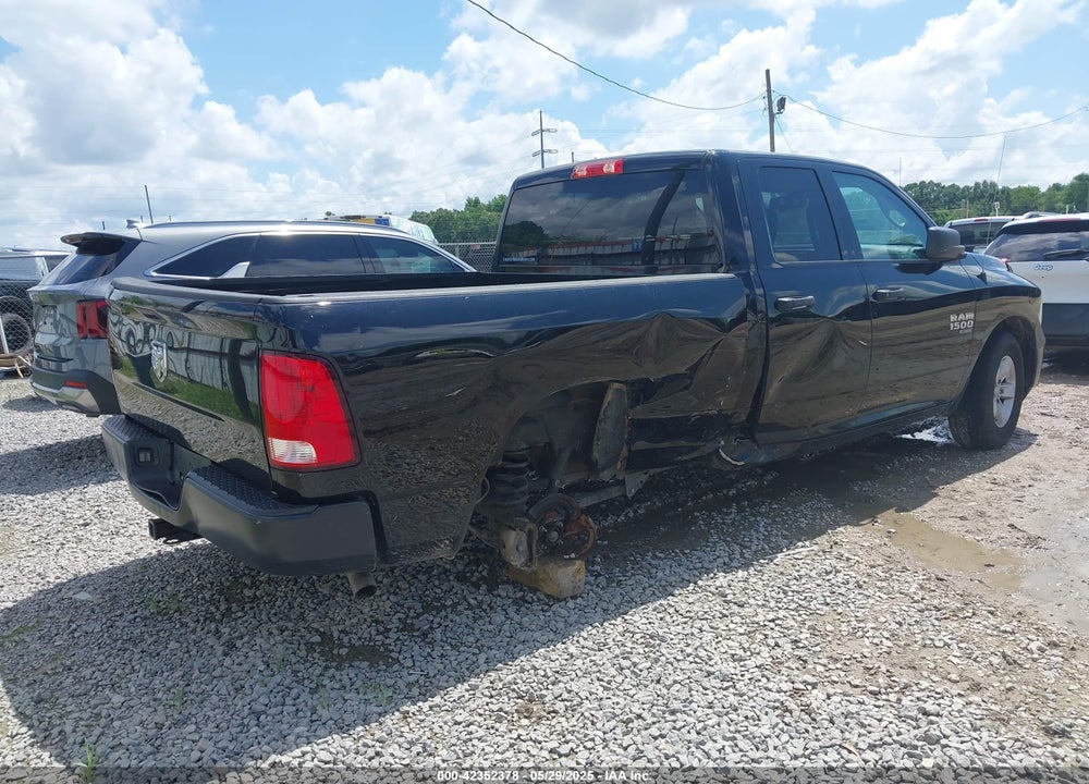 2019 RAM 1500 CLASSIC VIN: 1C6RR6FG7KS628365