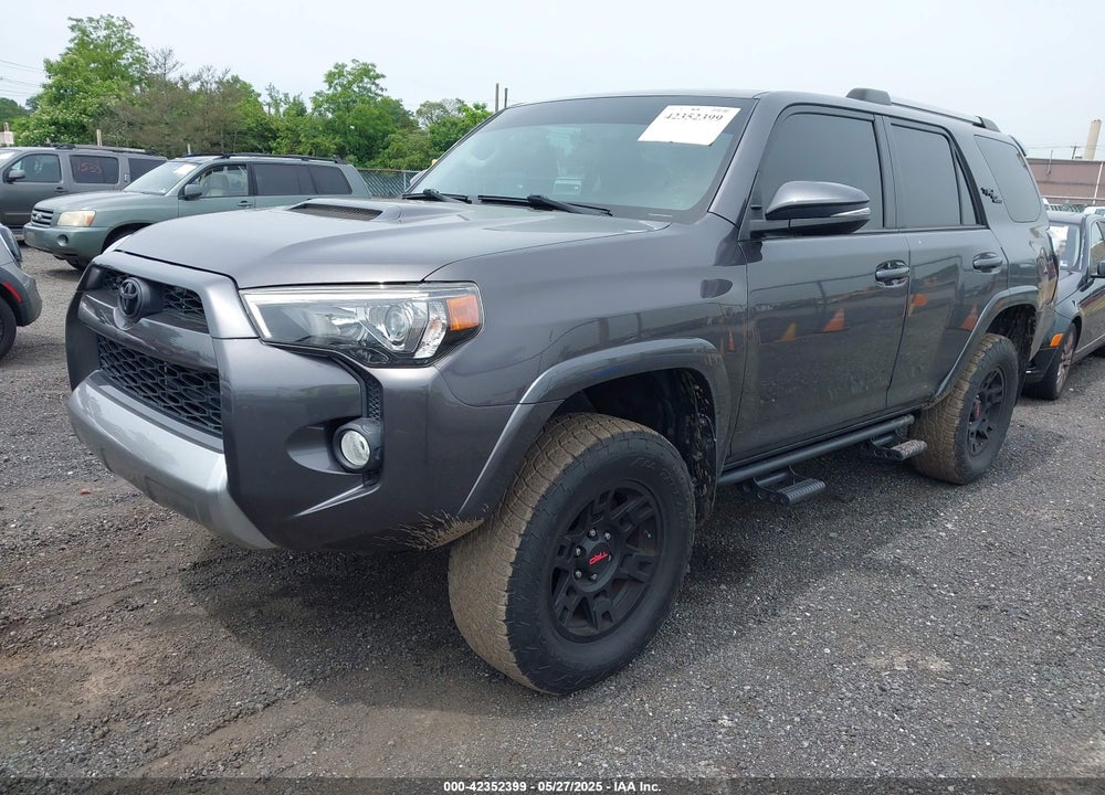2018 TOYOTA 4RUNNER VIN: JTEBU5JR7J5588342