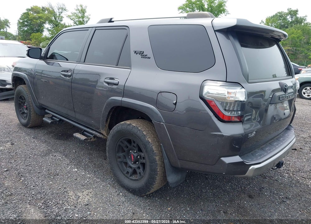 2018 TOYOTA 4RUNNER VIN: JTEBU5JR7J5588342