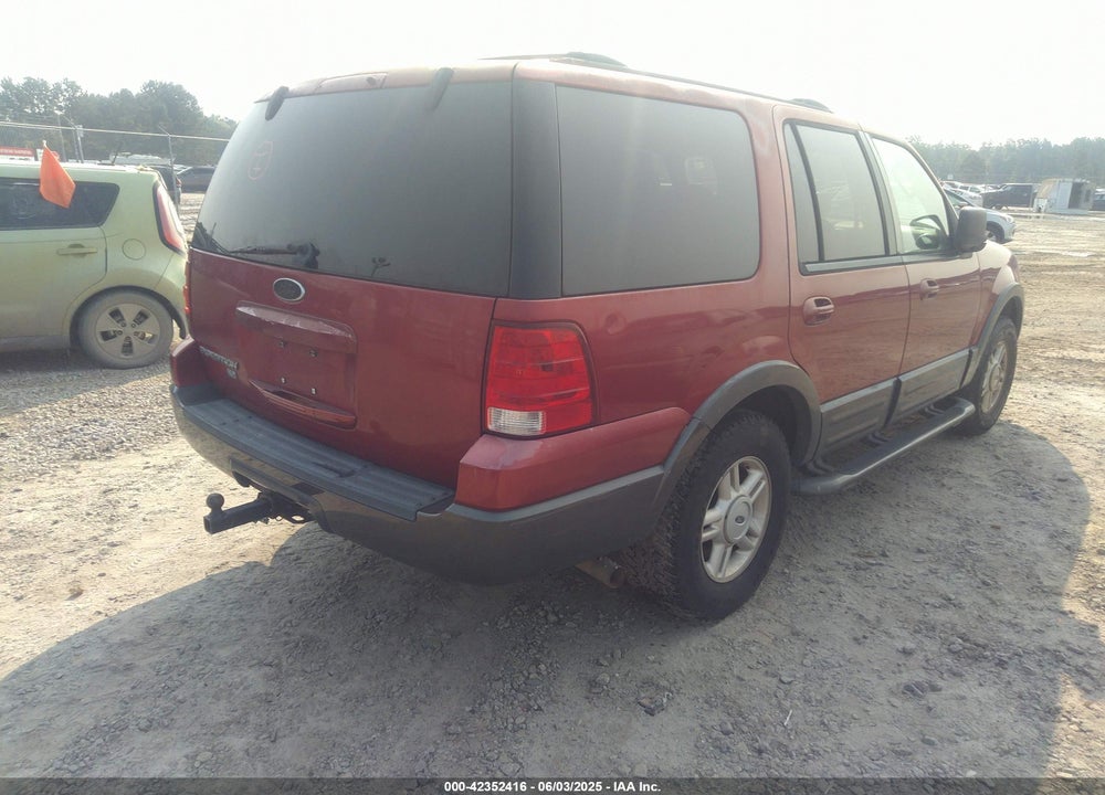 2004 FORD EXPEDITION XLT VIN: 1FMFU15L84LB10446