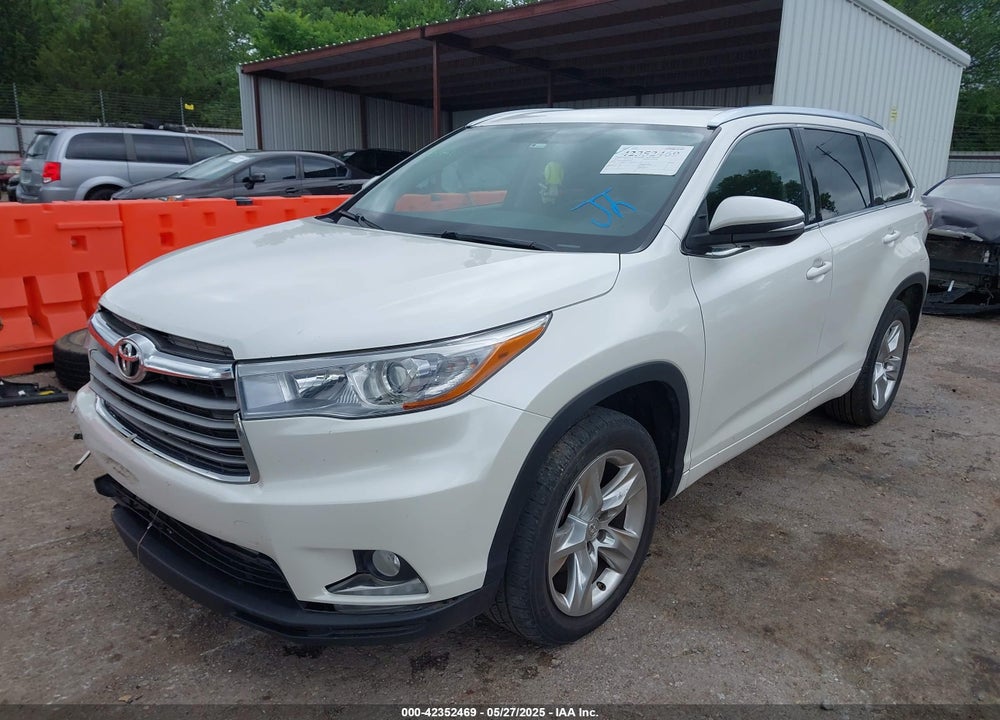 2015 TOYOTA HIGHLANDER LIMITED PLATINUM V6/LIMITED V6 VIN: 5TDYKRFH8FS056465