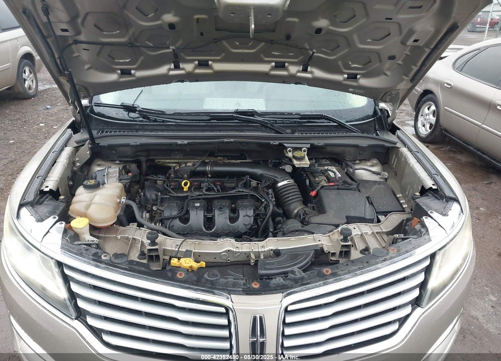 2015 LINCOLN MKC VIN: 5LMTJ2AH6FUJ08692