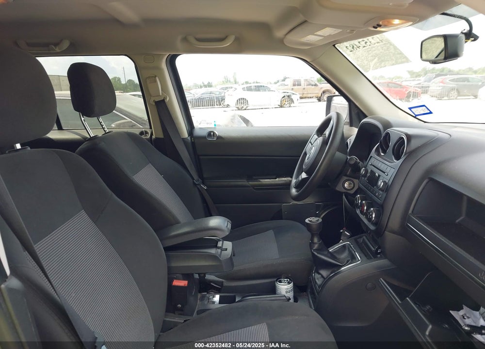 2016 JEEP PATRIOT VIN: 1C4NJRBBXGD791971