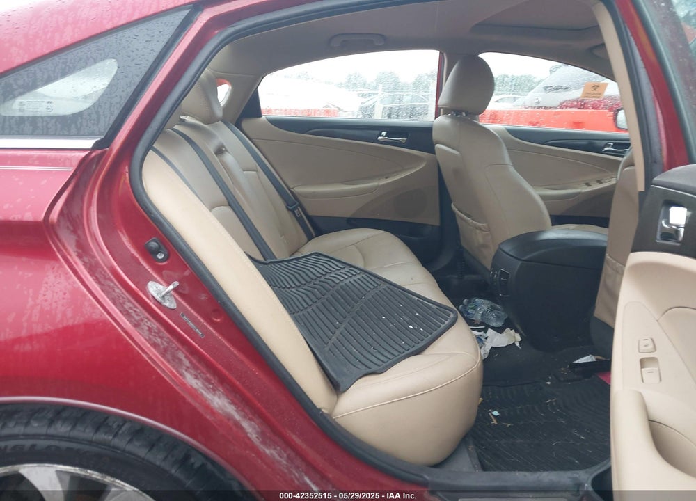 2013 HYUNDAI SONATA VIN: 5NPEC4AB0DH730648