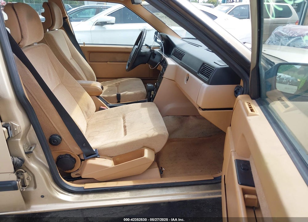1991 VOLVO 740 SE VIN: YV1FA8753M2334311