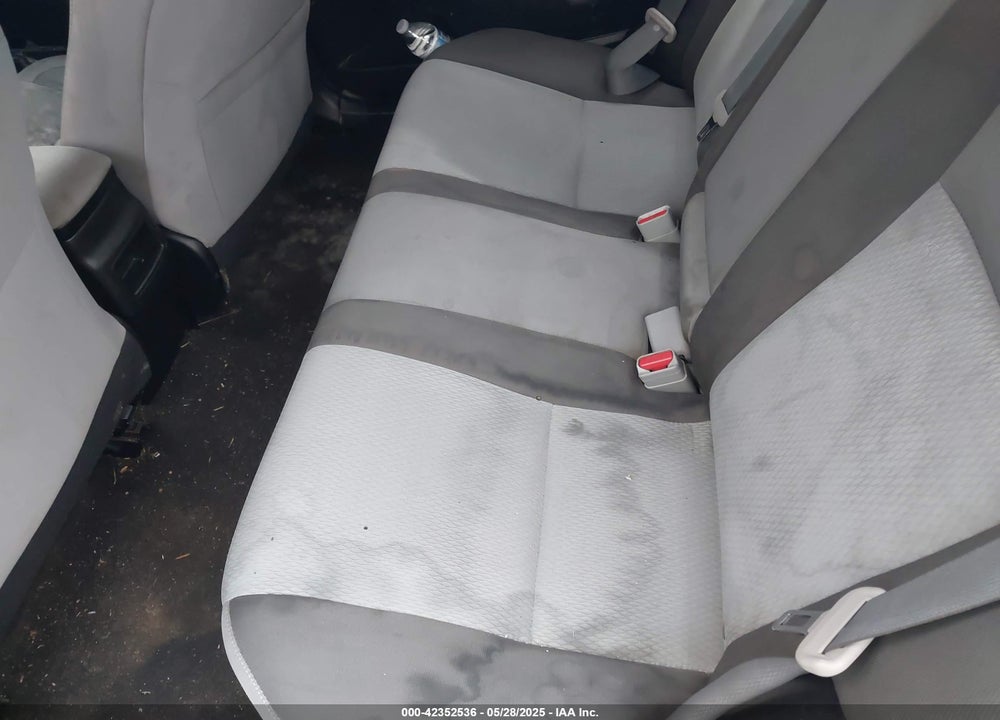 2018 TOYOTA COROLLA VIN: 5YFBURHE8JP767801