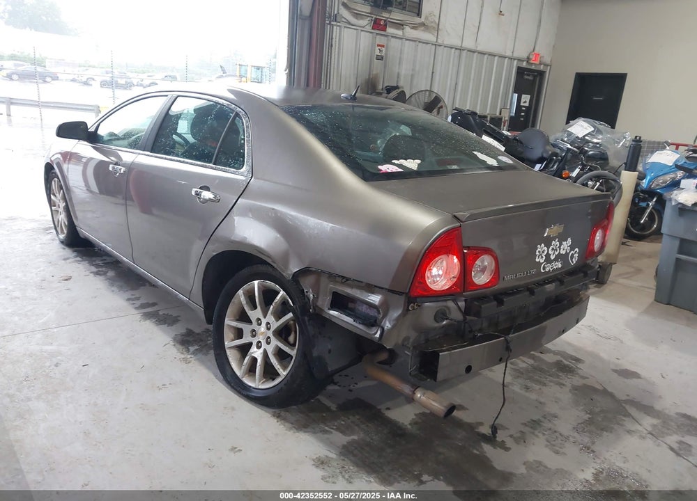 2011 CHEVROLET MALIBU VIN: 1G1ZE5E13BF260201