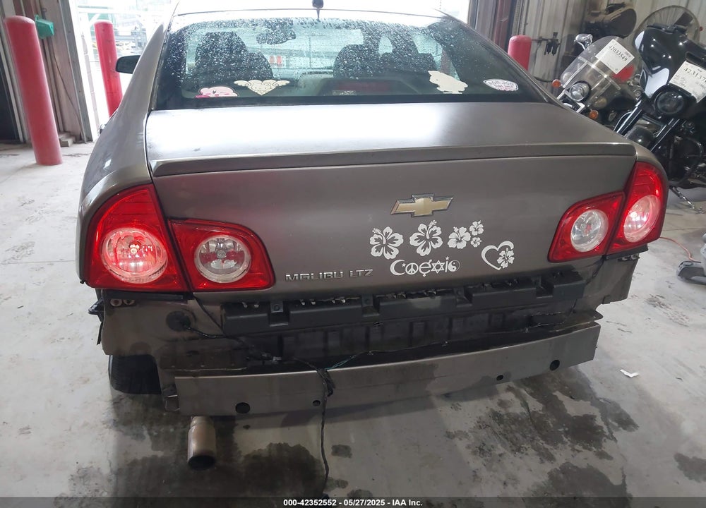 2011 CHEVROLET MALIBU VIN: 1G1ZE5E13BF260201