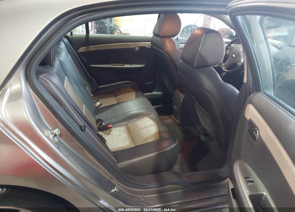 2011 CHEVROLET MALIBU VIN: 1G1ZE5E13BF260201