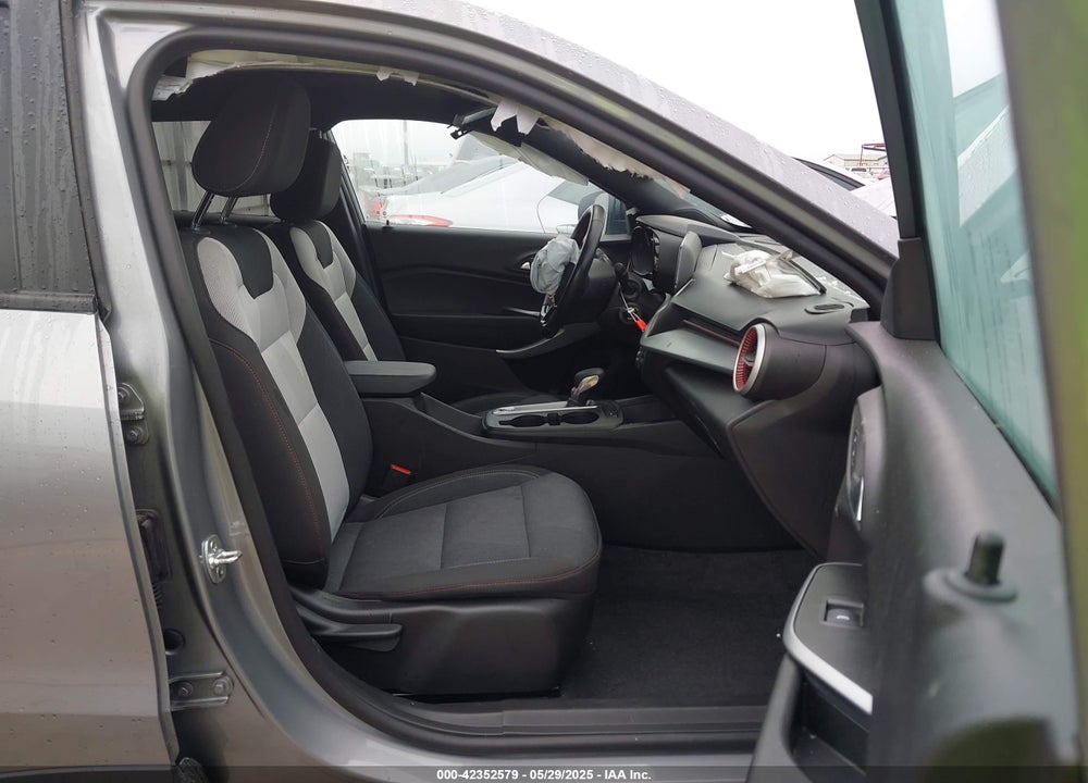 2025 CHEVROLET TRAX VIN: KL77LGEP4SC133377